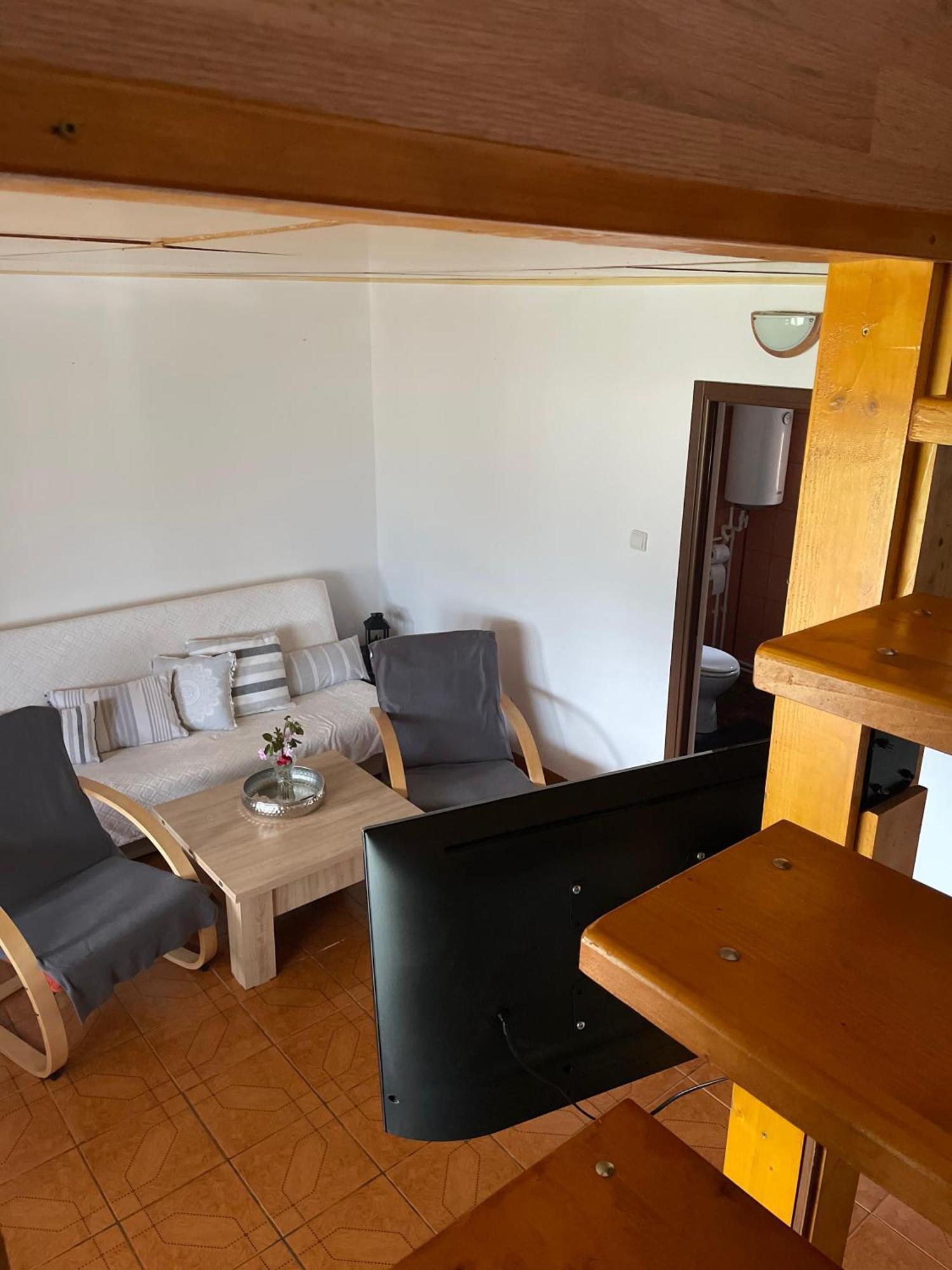 Villa Casa Melania à Ieşelniţa Extérieur photo